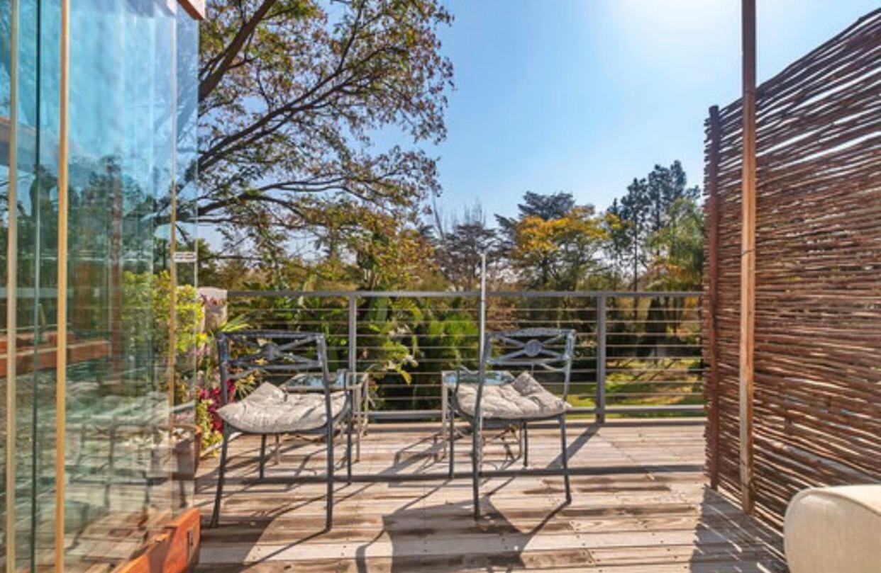 50 On Shepherd Boutique Guest House 샌톤 외부 사진