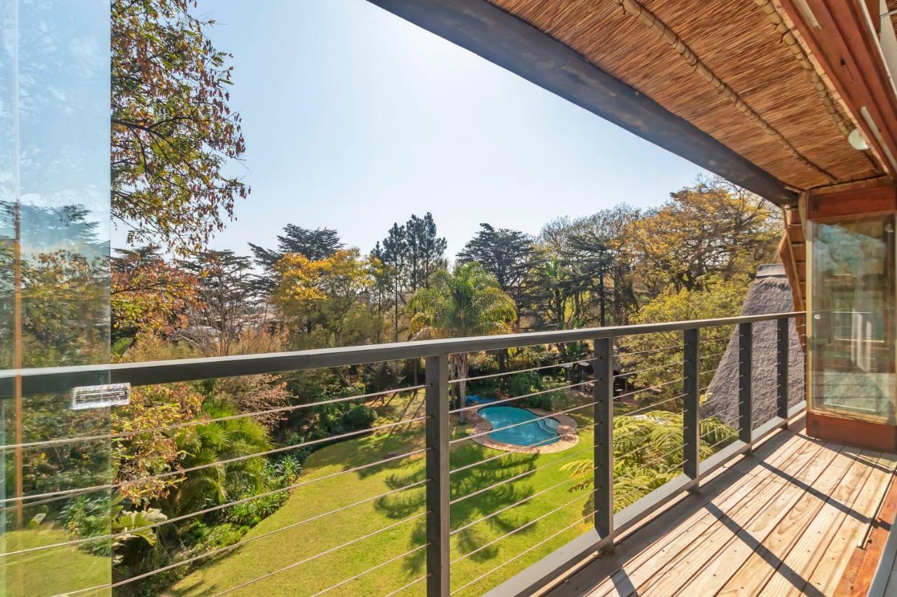 50 On Shepherd Boutique Guest House 샌톤 외부 사진