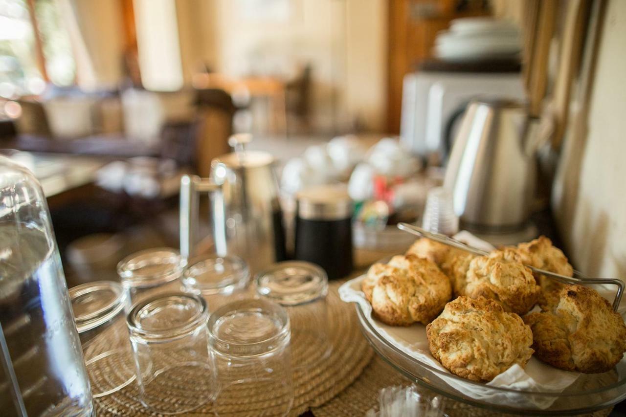50 On Shepherd Boutique Guest House 샌톤 외부 사진